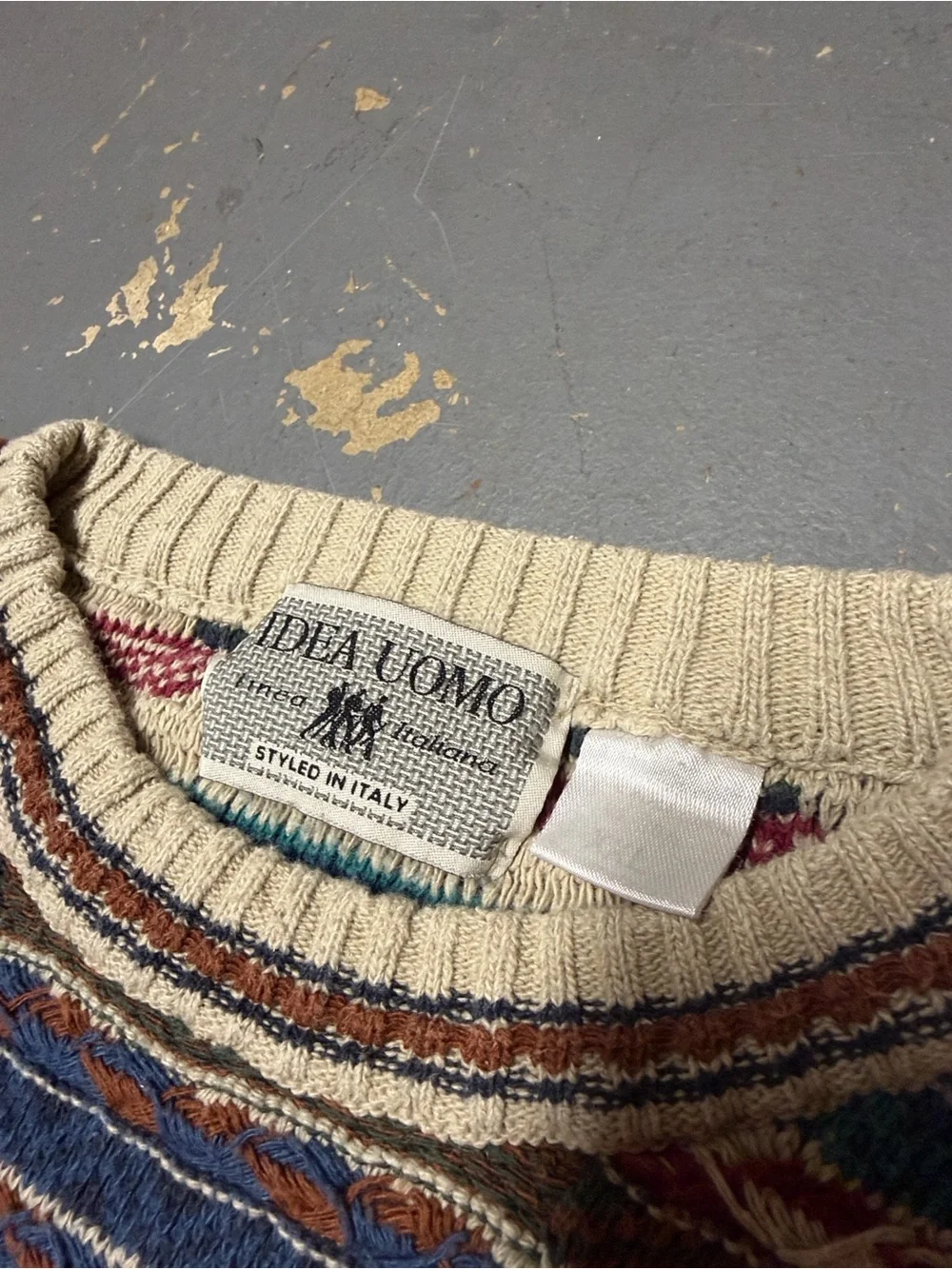Sweater - Picture 3 of 5